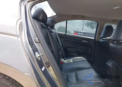 2011 Honda Accord 2.4 Se from USA, damaged, VIN 1HGCP2F62BA054737